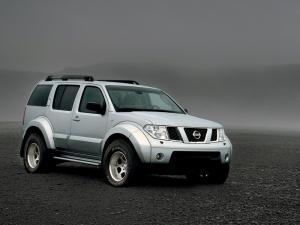 Arctic Trucks Nissan Pathfinder AT35 2004 года 